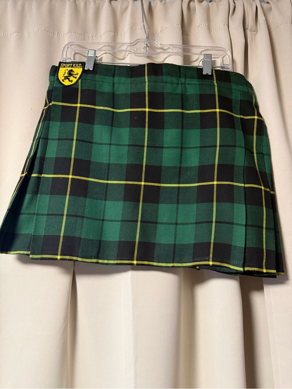 Sport Kilt Green Tartan Plaid Mini Skirt w elastic waist, in pocket, back pleats